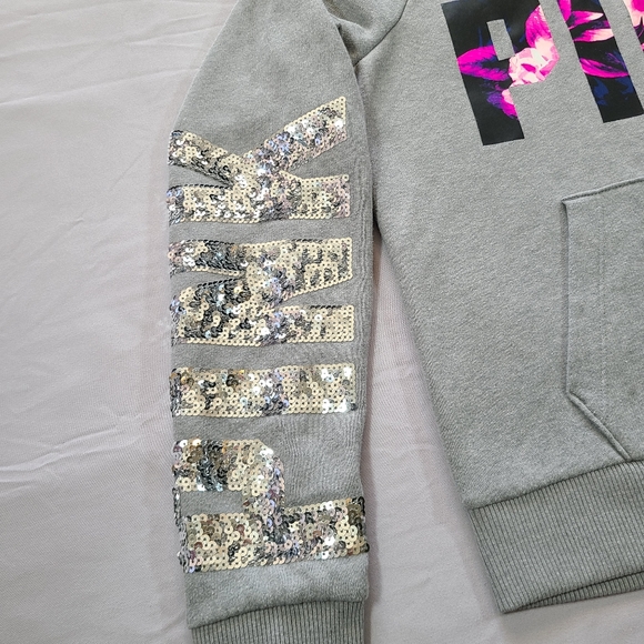 Victoria's Secret PINK Bling Gray Floral Quarter Zip Pullover Size Small - Picture 2 of 9